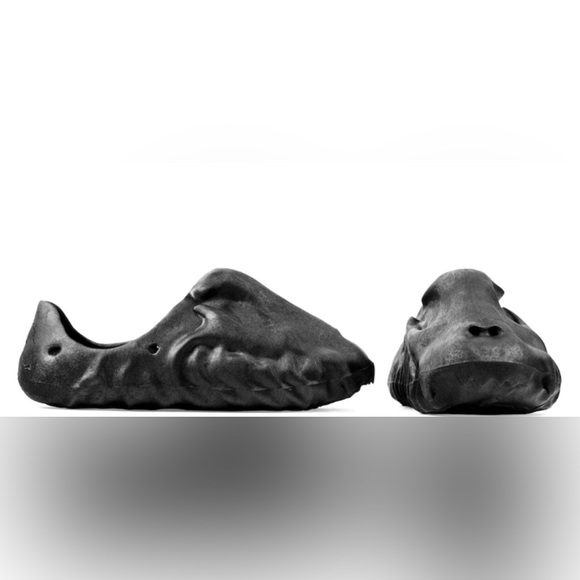 Kitowares Fossil X Jaguar Jag Foam Runner Sneakers Black Slip On Casual Size 8 - Picture 1 of 8